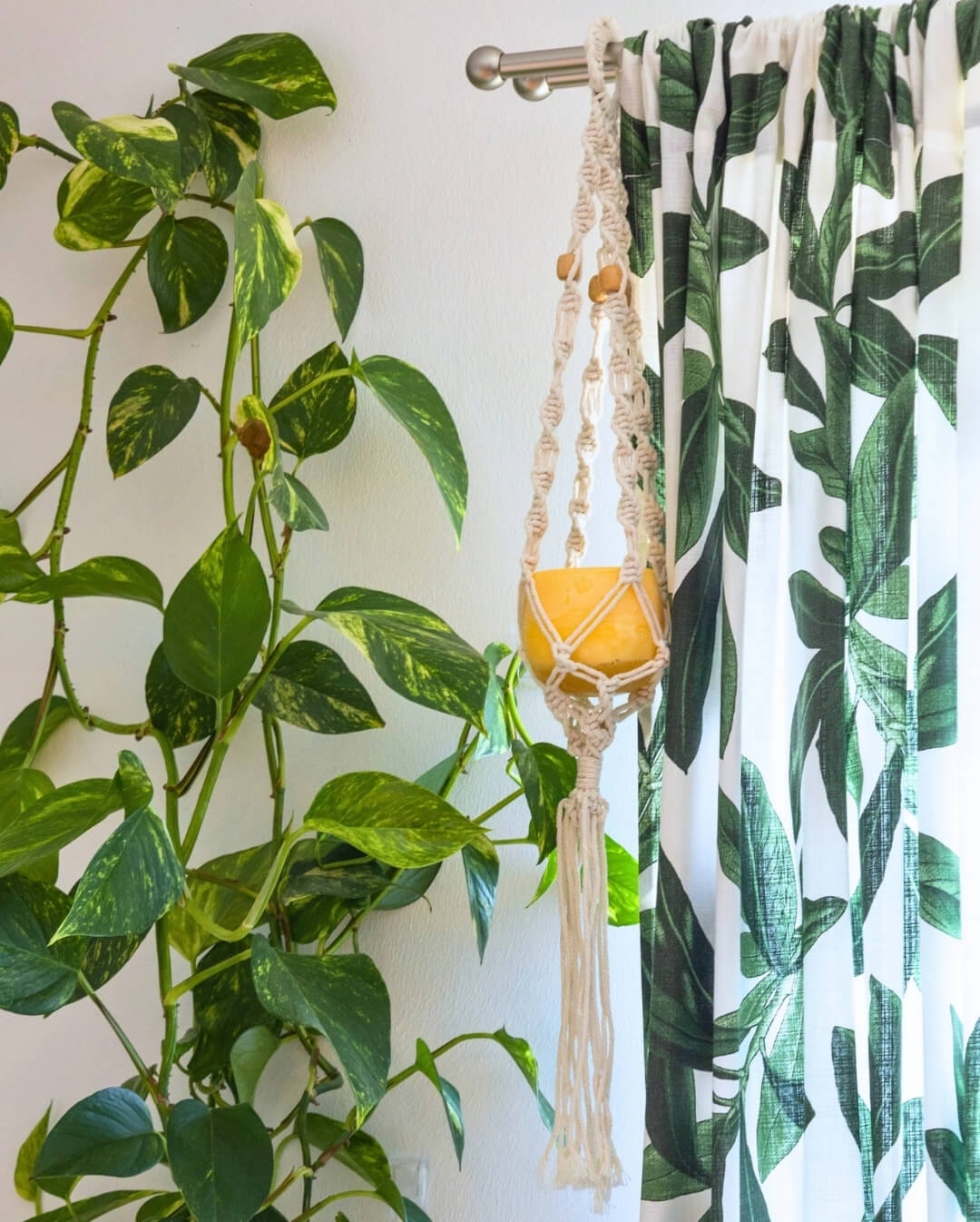 Makramee-Ampel aus Baumwolle – handgefertigte Boho-Halterung Makramee-Ampel aus Baumwolle – handgefertigte Boho-Halterung für Candiles Duftschalen mit perfekter Passform